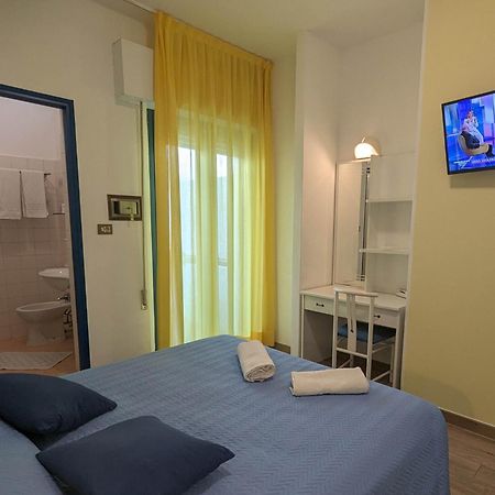 Hotel Tivoli Misano Adriatico Εξωτερικό φωτογραφία